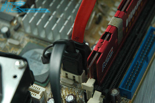 废旧电脑别乱扔 教你自制高性能NAS